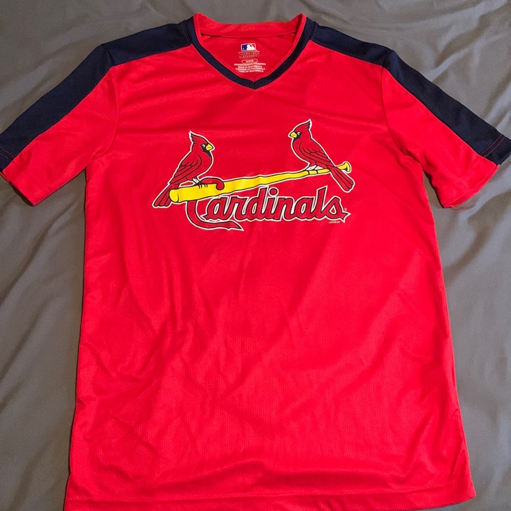 NWOT men’s cardinals tshirt